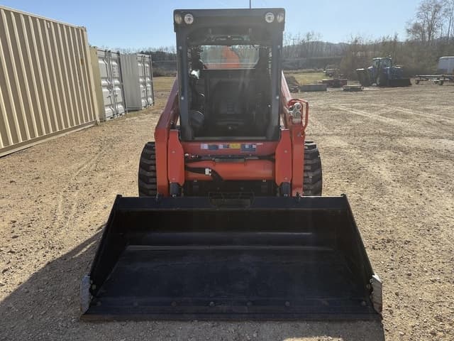 Image of Kubota SSV75 equipment image 1