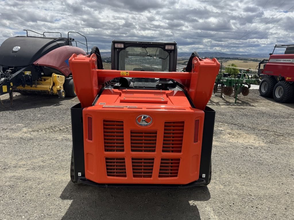2023 Kubota SVL97-2 Equipment Image0