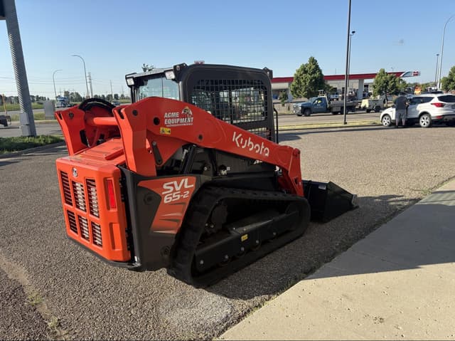 Image of Kubota SVL65-2 equipment image 3