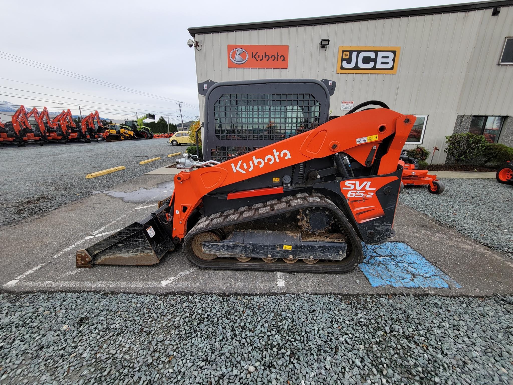 2023 Kubota SVL65-2 Equipment Image0