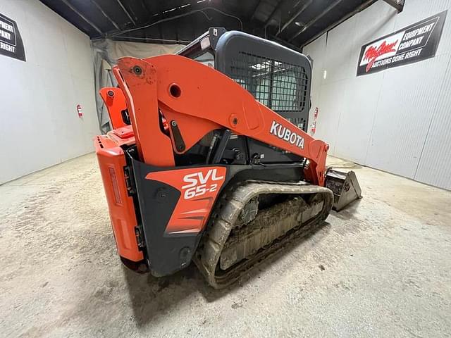 Image of Kubota SVL65-2 equipment image 4
