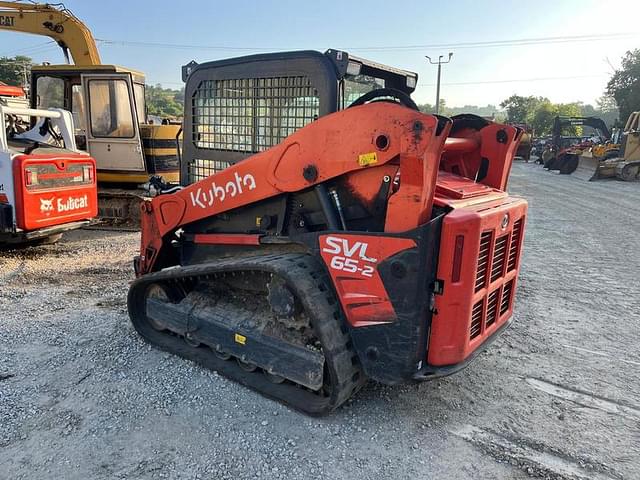 Image of Kubota SVL65-2 equipment image 2