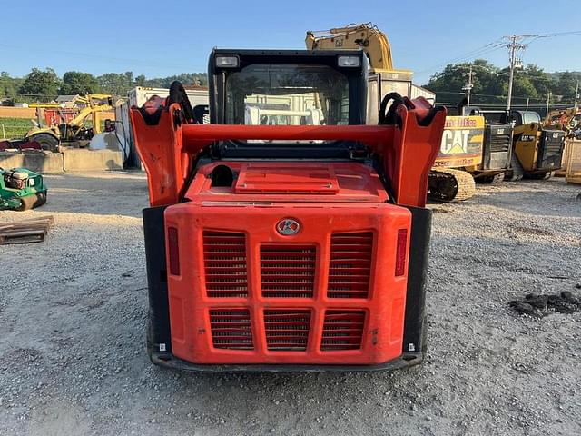 Image of Kubota SVL65-2 equipment image 3