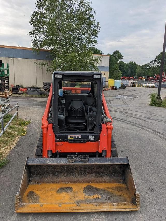 Image of Kubota SVL65-2 equipment image 1