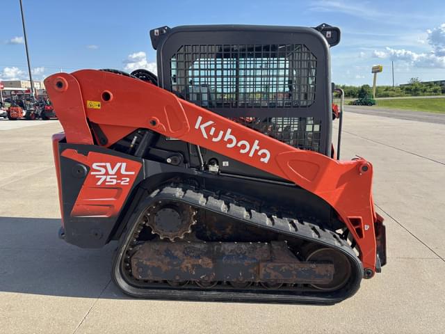 Image of Kubota SVL75-2 equipment image 4