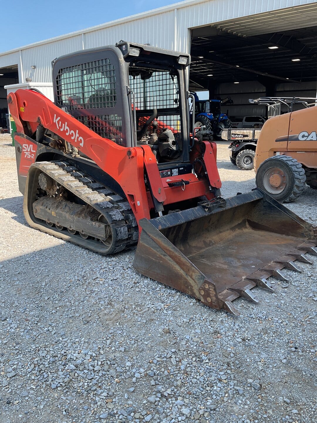 2023 Kubota SVL75-2 Equipment Image0