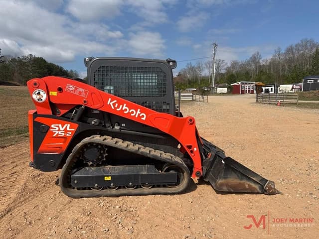 Image of Kubota SVL75-2 equipment image 2