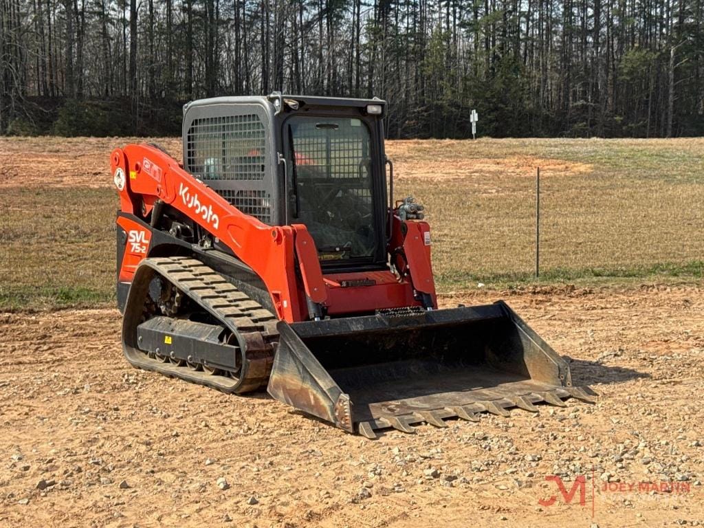 2023 Kubota SVL75-2 Equipment Image0