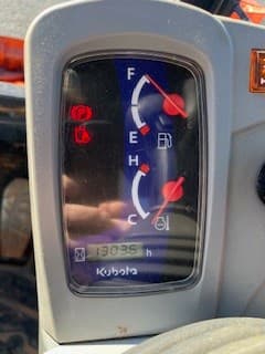 Image of Kubota SVL75-2HFWC equipment image 4