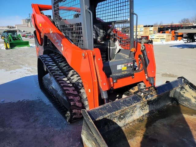 Image of Kubota SVL75-3 equipment image 2