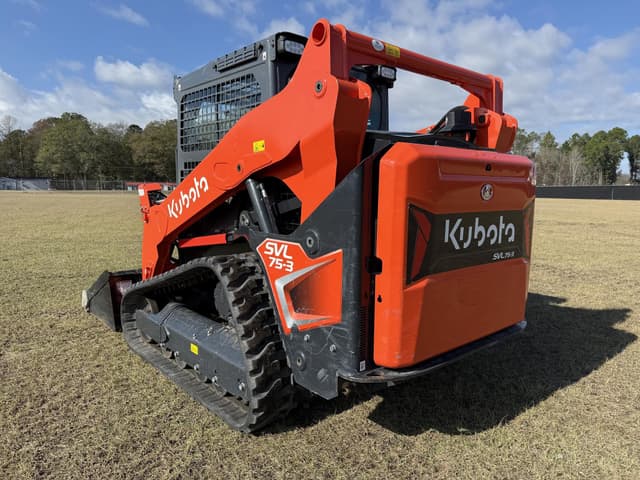 Image of Kubota SVL75-3 equipment image 2
