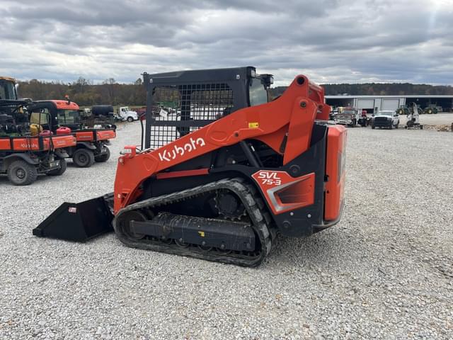 Image of Kubota SVL75-3 equipment image 2