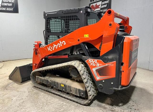 Image of Kubota SVL75-3 equipment image 2