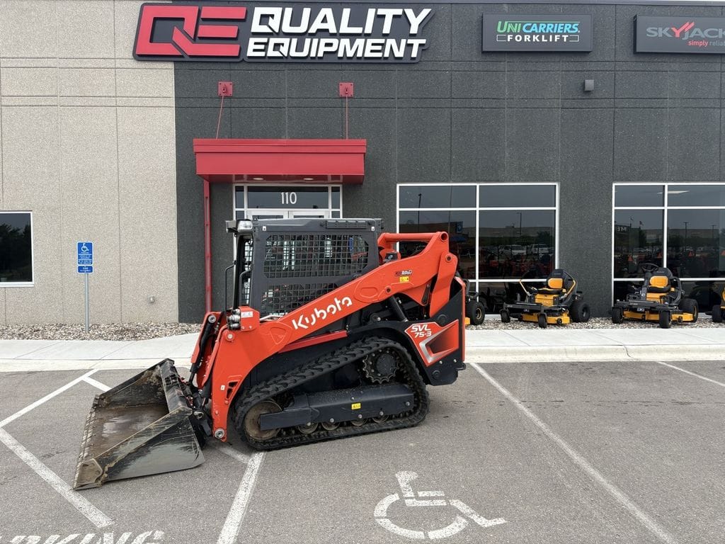 2023 Kubota SVL75-3HFWVC Equipment Image0