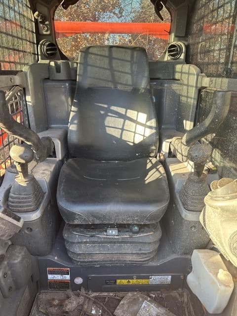 Image of Kubota SVL75-3HFWVC equipment image 3