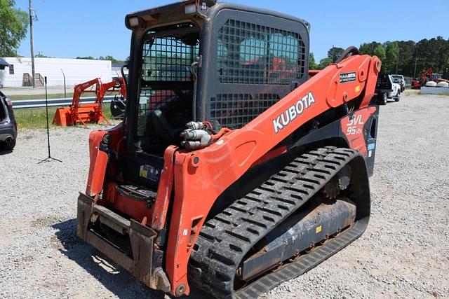 Image of Kubota SVL95-2S equipment image 3