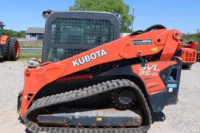 Image of Kubota SVL95-2S equipment image 4