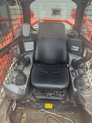 Image of Kubota SVL97-2 equipment image 4