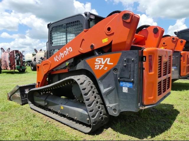 Image of Kubota SVL97-2 equipment image 3