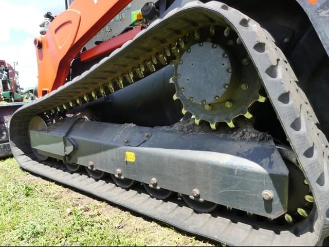 Image of Kubota SVL97-2 equipment image 4
