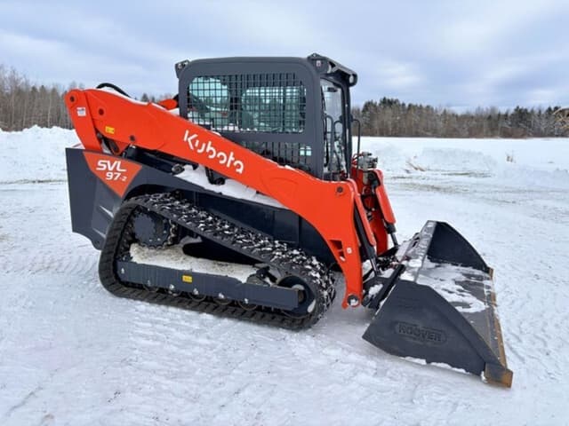 Image of Kubota SVL97-2 equipment image 2