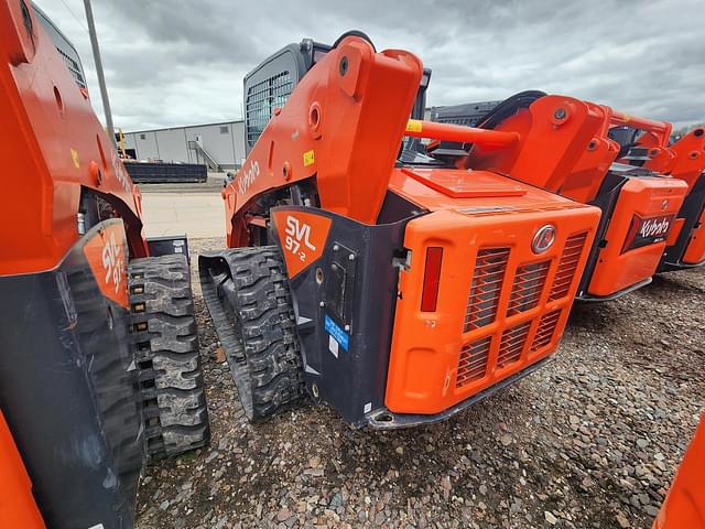 Image of Kubota SVL97-2 equipment image 3
