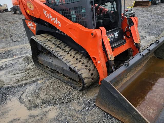 Image of Kubota SVL97-2 equipment image 2