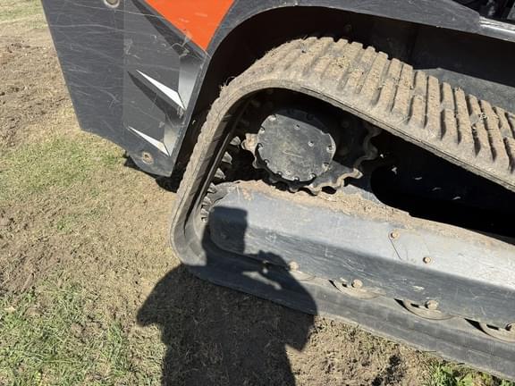 Image of Kubota SVL97-2 equipment image 3