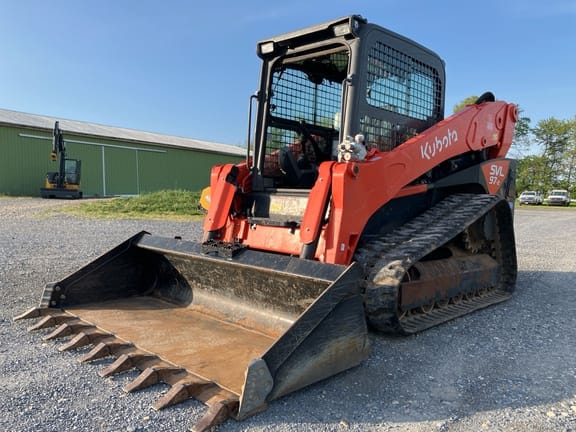 2023 Kubota SSV65 Equipment Image0