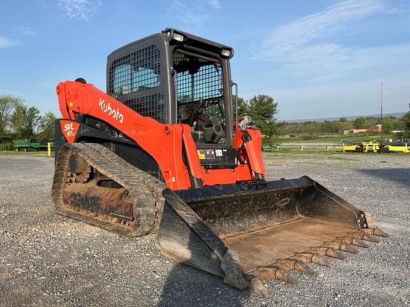 Image of Kubota SSV65 equipment image 1