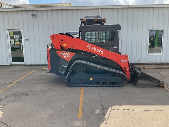 Image of Kubota SVL97-2 equipment image 3