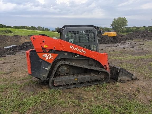 Image of Kubota SVL97-2 equipment image 3