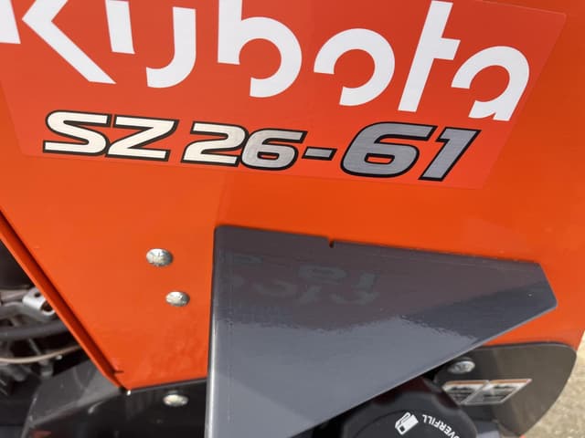 Image of Kubota SZ26-61 equipment image 4