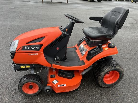 Image of Kubota T2290 equipment image 2