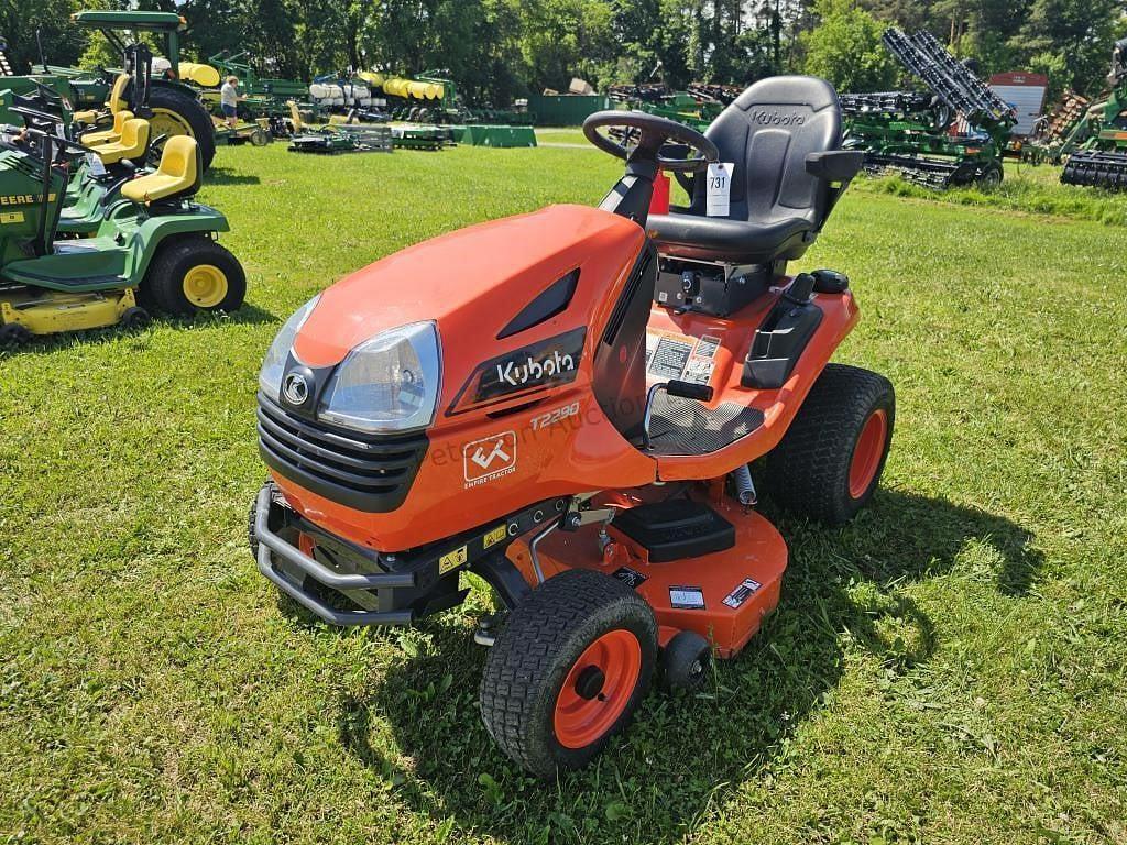 Image of Kubota T2290 Primary image