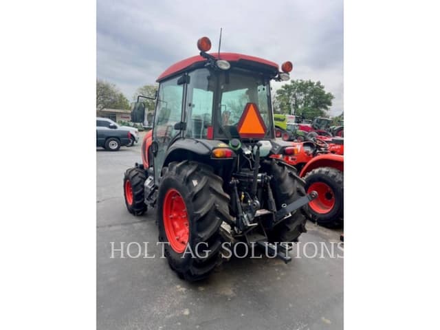 Image of Kubota M5N-091HDC equipment image 1