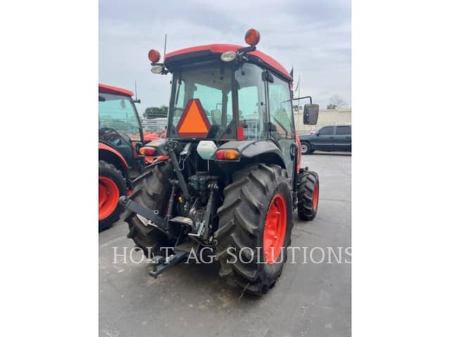 Image of Kubota M5N-091HDC equipment image 3