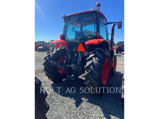 Image of Kubota M6-111 equipment image 3