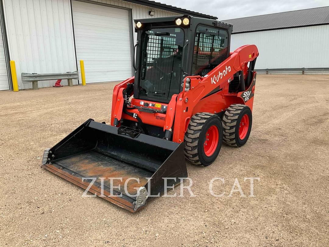 Image of Kubota SSV65 Primary image