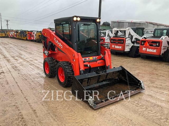 Image of Kubota SSV65 equipment image 3