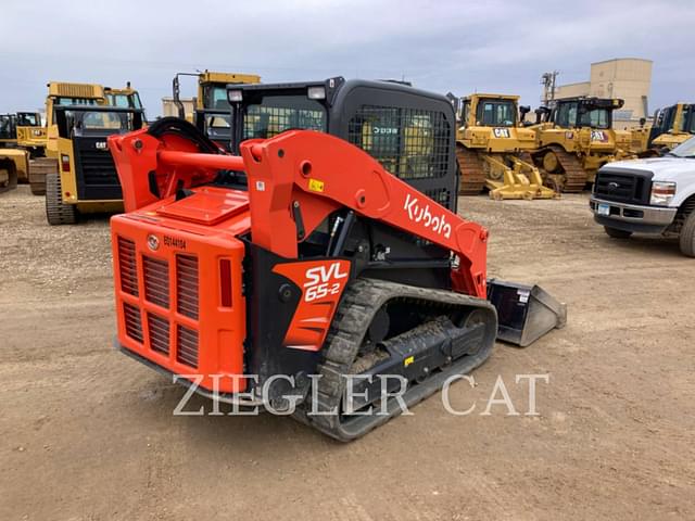 Image of Kubota SVL65-2 equipment image 2