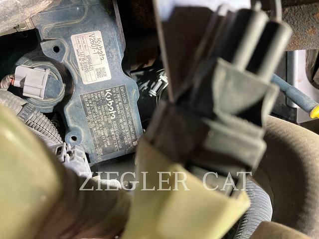 Image of Kubota SVL65-2 equipment image 1