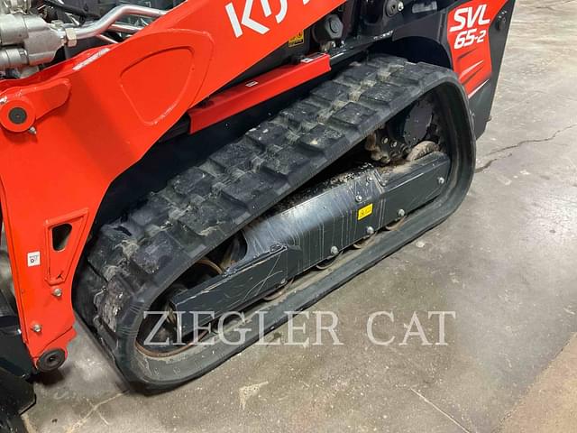 Image of Kubota SVL65-2 equipment image 4