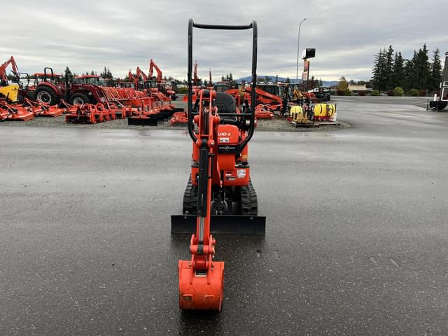 Image of Kubota U10-5 equipment image 2