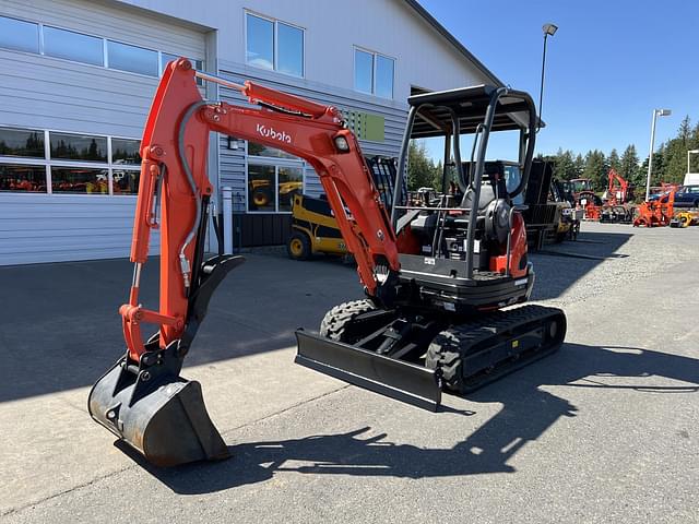 Image of Kubota U25 equipment image 1