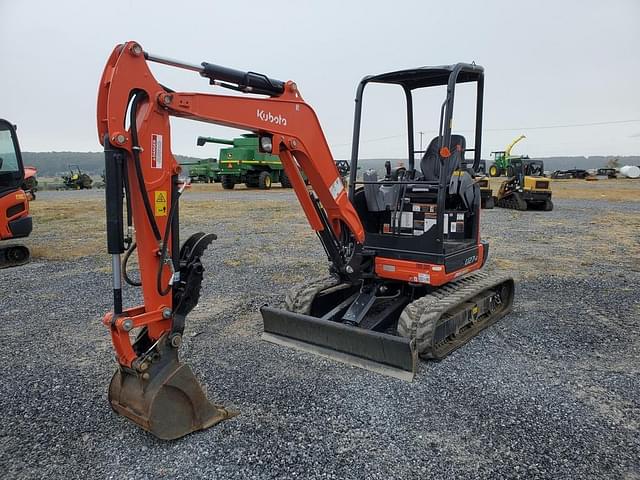 Image of Kubota U27-4 equipment image 2