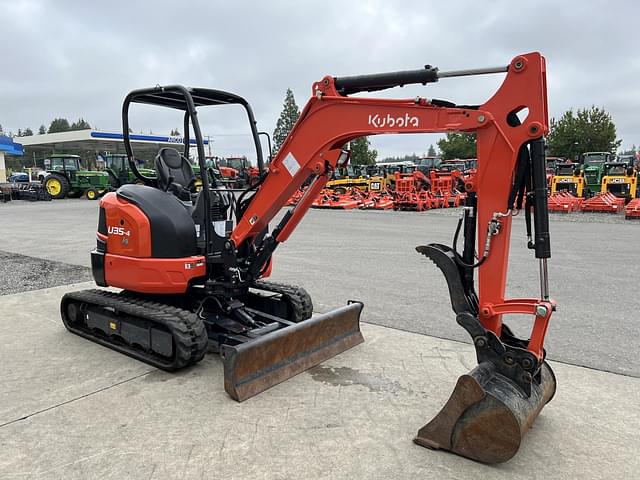 Image of Kubota U35-4 equipment image 2