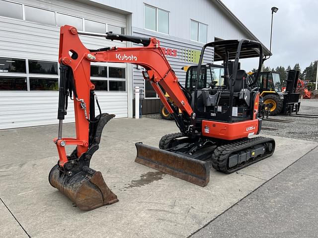 Image of Kubota U35-4 equipment image 1