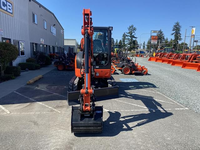 Image of Kubota U35-4 equipment image 2