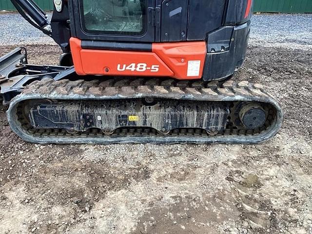 Image of Kubota U48-5 equipment image 1